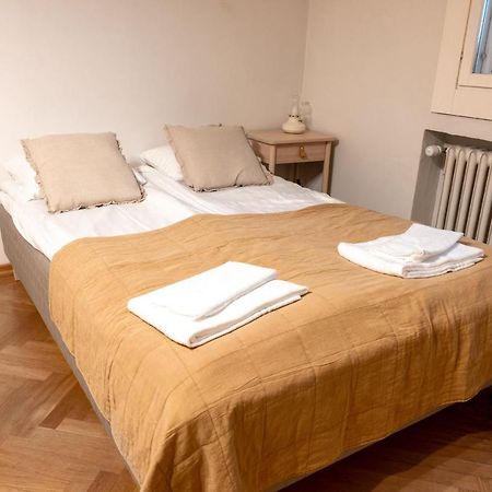 2Ndhomes Cozy & Compact Top Floor Studio In Erottaja Helsinki Bagian luar foto