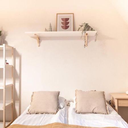 2Ndhomes Cozy & Compact Top Floor Studio In Erottaja Helsinki Bagian luar foto